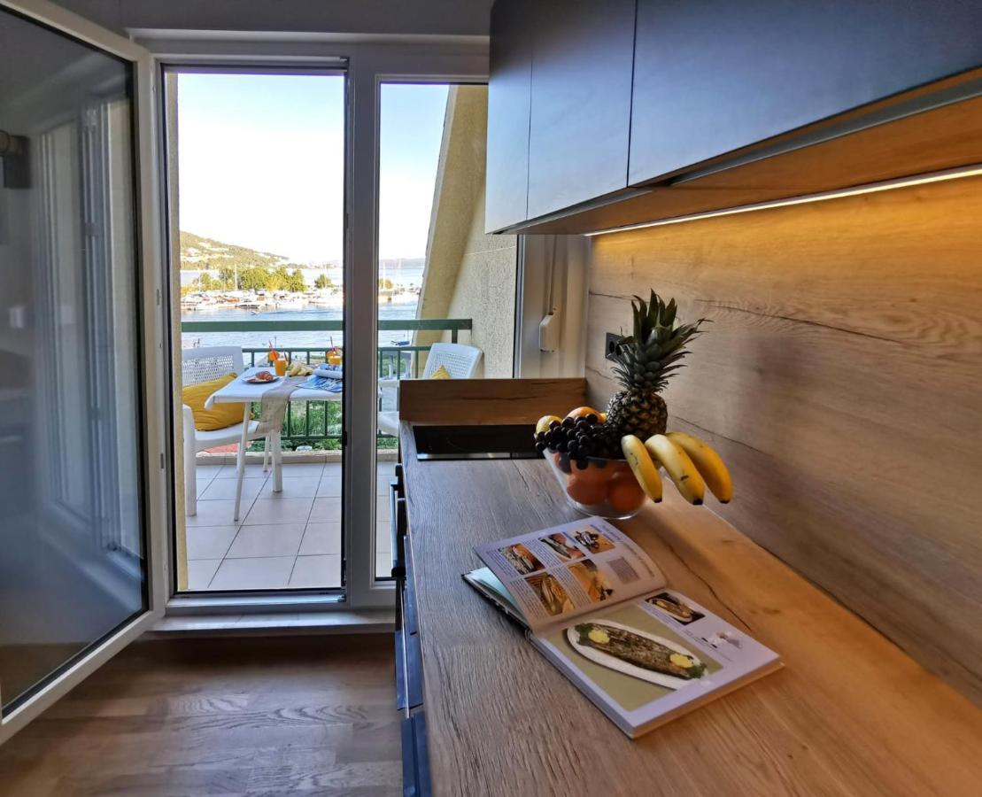 Olmissum Rooftop Sea View Omiš Zewnętrze zdjęcie